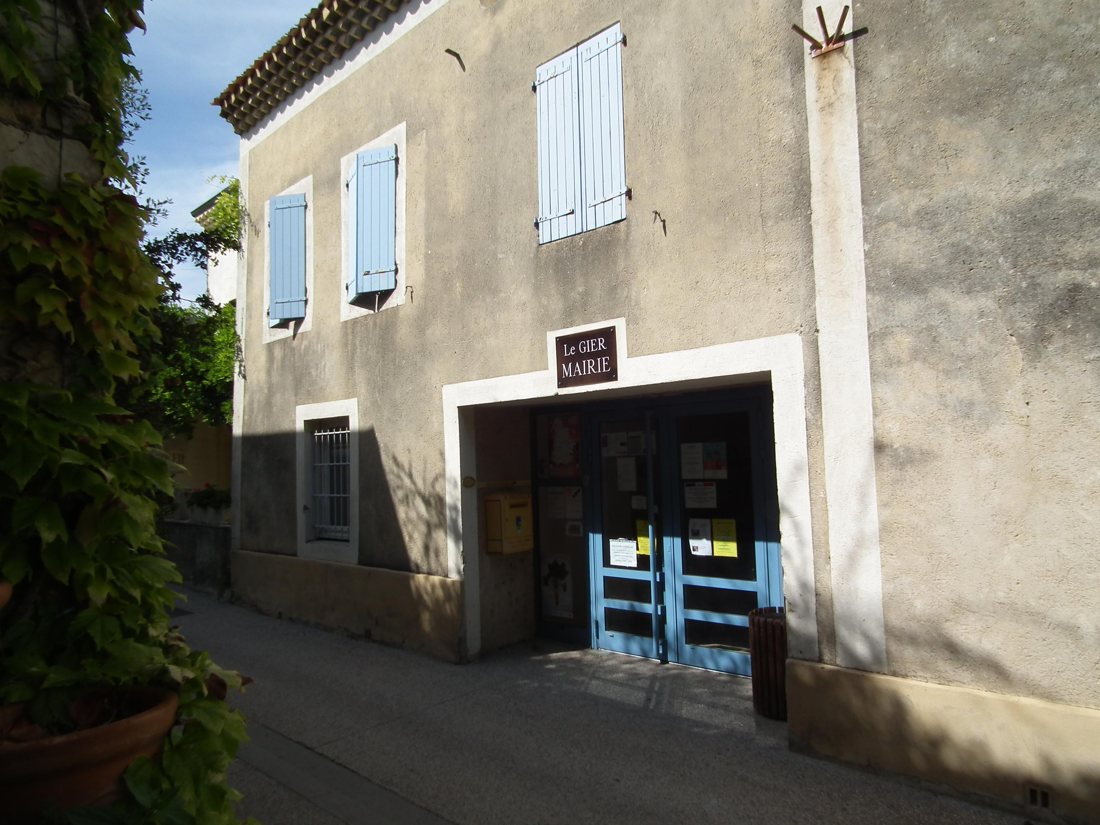 Épaviste à Cliousclat (26270) – Drôme