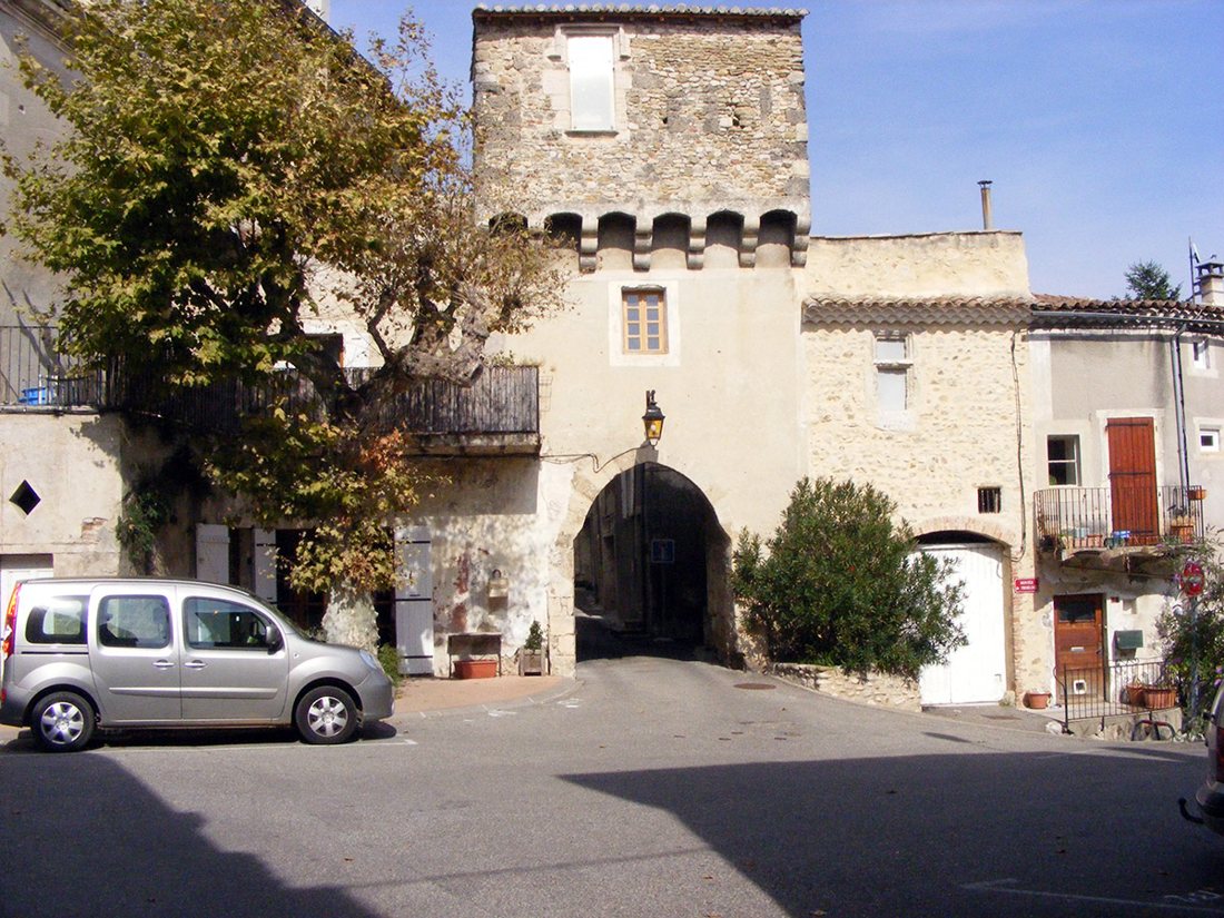 Épaviste à Saint-Gervais-sur-Roubion (26160) – Drôme